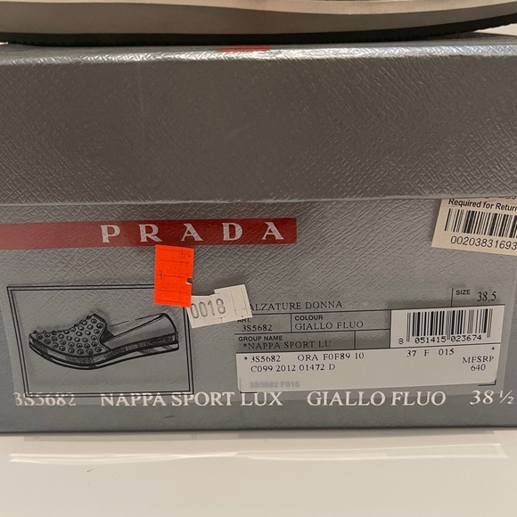 PRE-LOVED PRADA Calzature Donna Sports Leather Loafers with Studs Size: 8.5 - Picture 3 of 8